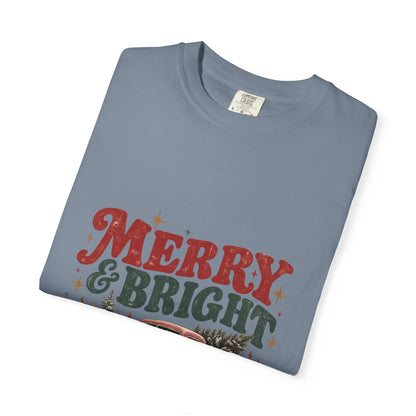 🎄 Merry & Bright Vintage Christmas Tee
