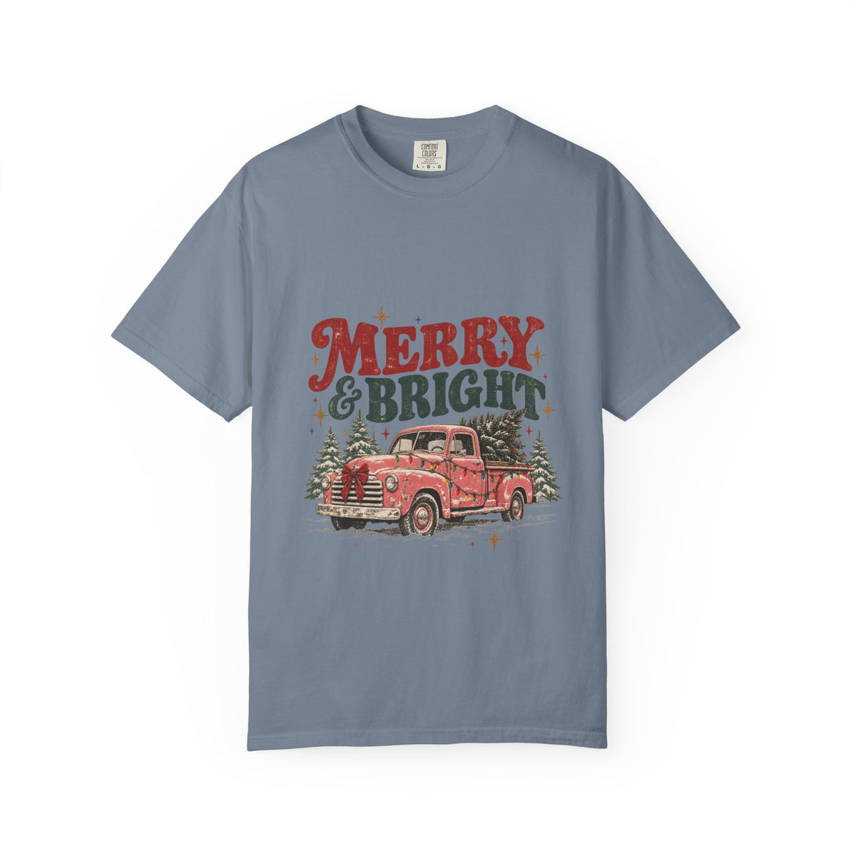 🎄 Merry & Bright Vintage Christmas Tee
